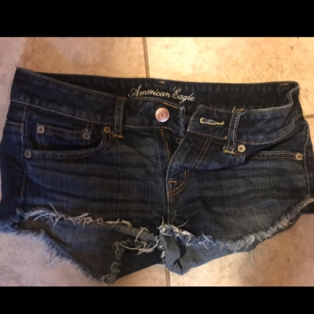 American Eagle Short Shorts